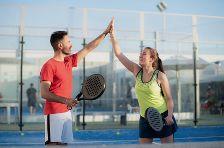 mantenimiento pistas padel